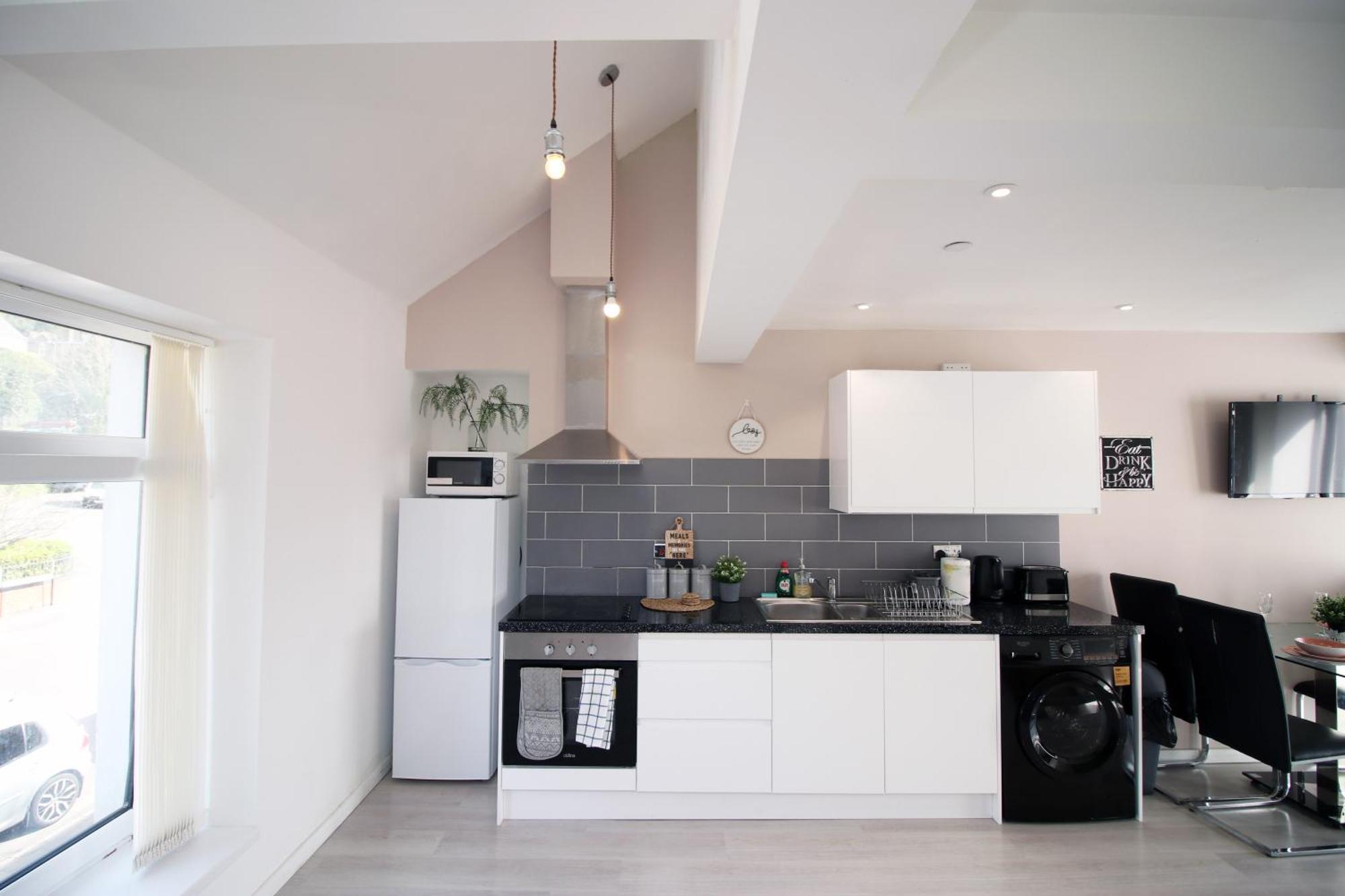 Skyline Hanover 202 Free Parking Apartment Swansea