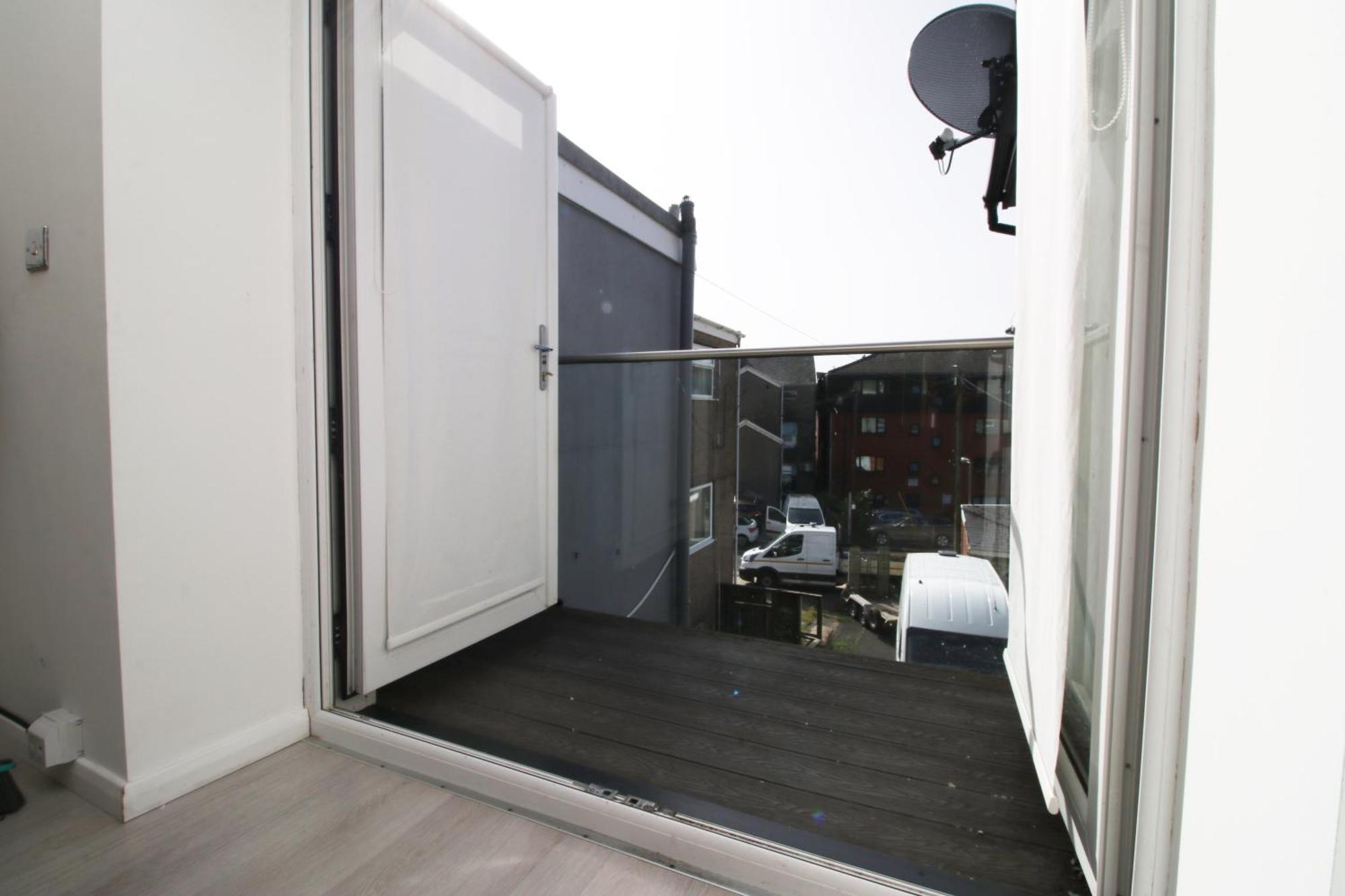 Apartment Skyline Hanover 202 Free Parking Swansea